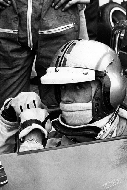 Name:  Courage_1970_Holland.jpg
Views: 114
Size:  68.2 KB