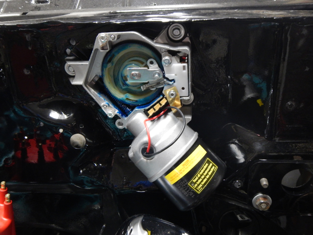 Name:  wipermotor1.jpg
Views: 499
Size:  310.7 KB